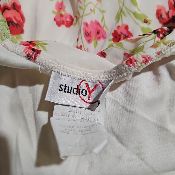 πΈπ Studio Y Floral Chiffon Tie-Strap Top β Size M ππΈ - Picture 3 of 6
